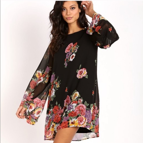 Show Me Your MuMu Dresses & Skirts - NWT SMYM MuMu Bombshell Dress Mini in Falling Floral Babydoll Flowy Small